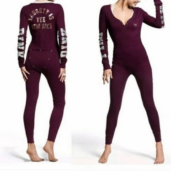 PINK Victoria’s Secret Christmas Naughty Is The New Nice Gold Sequin Pajama S - Picture 1 of 3